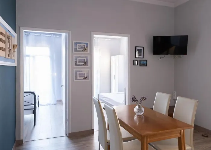 Apartment Sarafos *